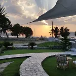Ξενοδοχείο με διαμερίσματα Amorgos Pearls 4*