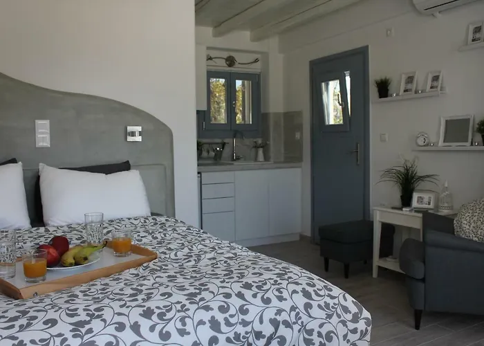 Amorgos Pearls 3* Κατάπολα